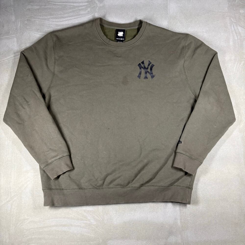 Undefeated Yankees Crewneck Sweatshirt Mens XL Green New Era MLB 2023